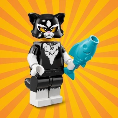 LEGO® Minifigūrėlė Mergaitė katės kostiumu 71021-12