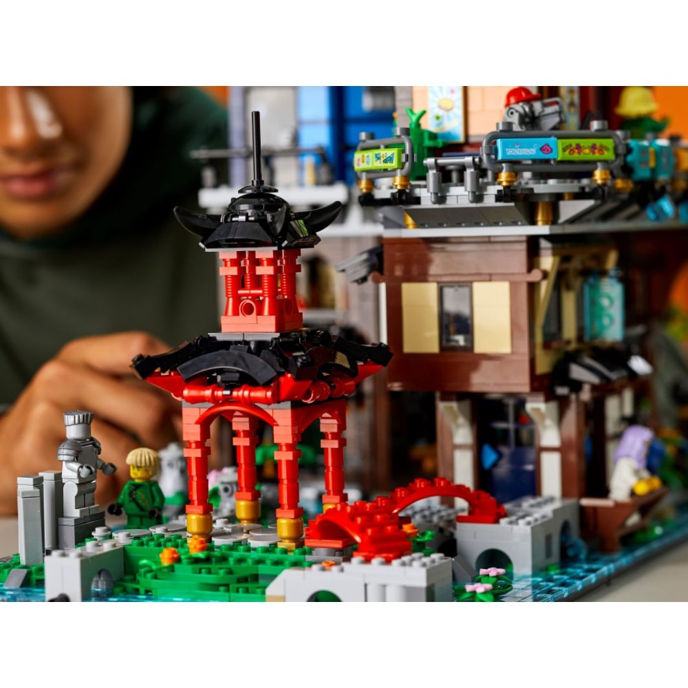 LEGO® NINJAGO® Miesto sodai 71741