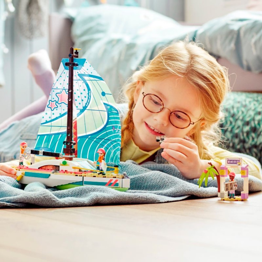 LEGO® Friends Stefani buriavimo nuotykiai 41716