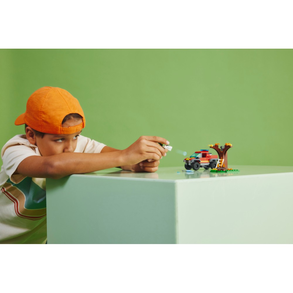 Ugniagesių visureigio pagalbos misija LEGO® City 60393