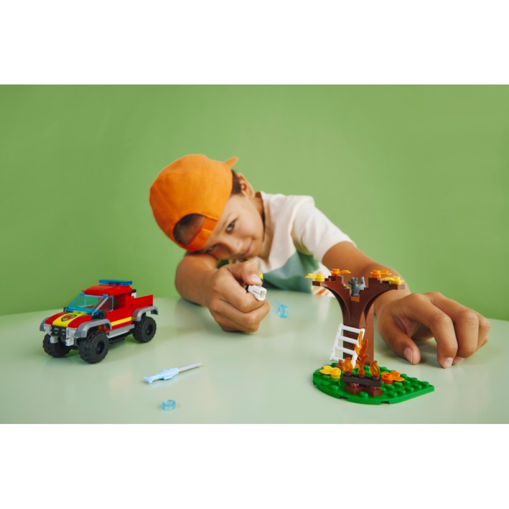 Ugniagesių visureigio pagalbos misija LEGO® City 60393